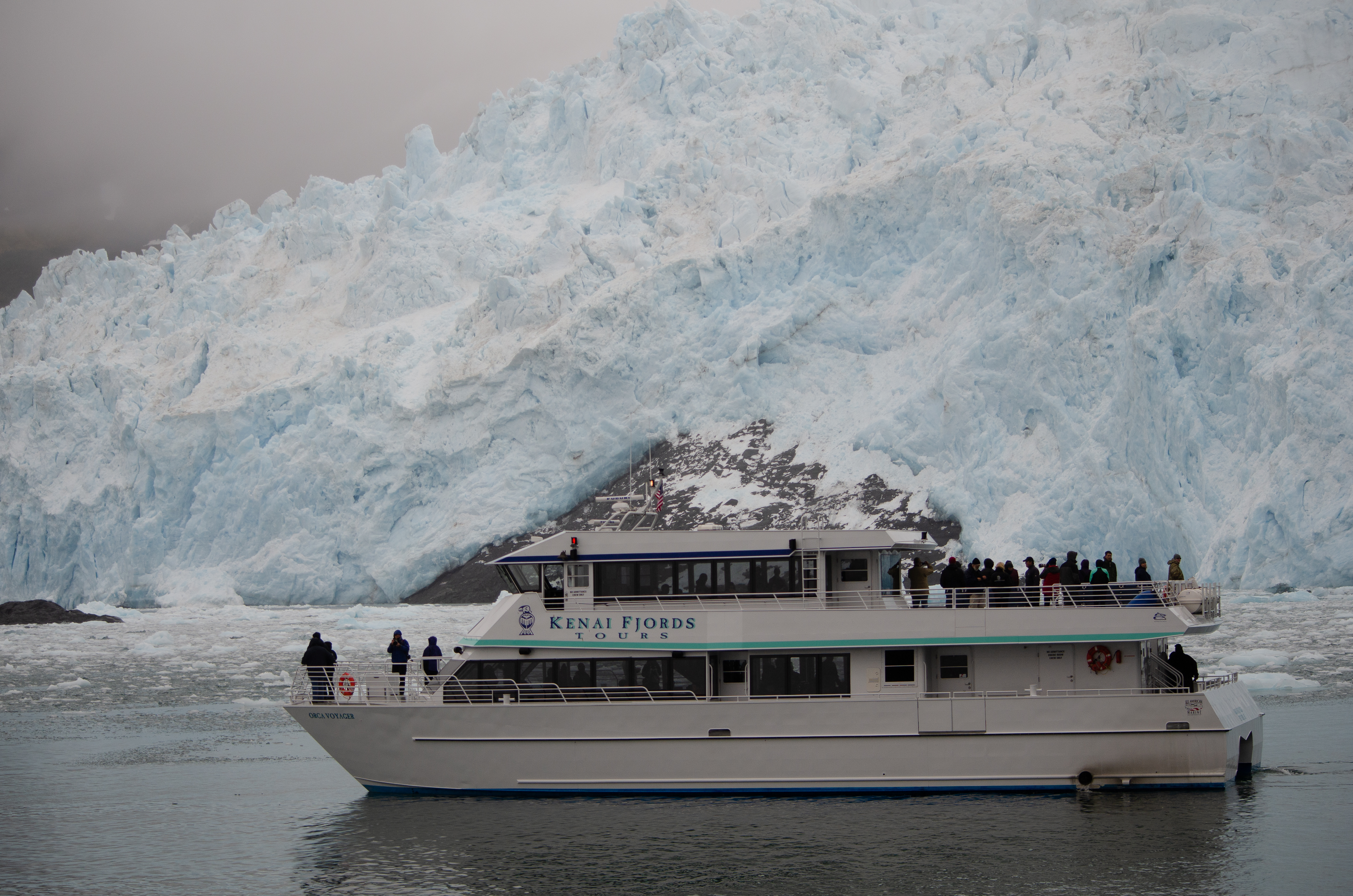 Kenai Fjords glacier cruise